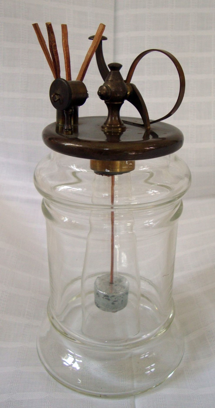 Döbereinersches Feuerzeug, Nachbau 1960er-Jahre (Quelle: P. Hallpap).