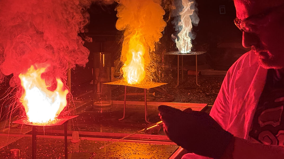 Schauvorlesung für Schulklassen